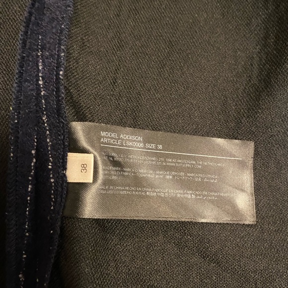 Suistudio navy pinstripe pencil skirt with asymmetrical hem. - Picture 7 of 9